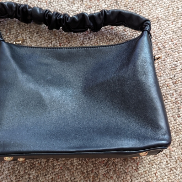 Black Urban Expressions Maddie - Picture 5 of 9